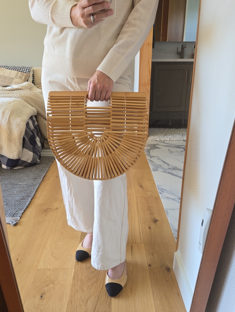 Ark Wooden Half-Moon Bag, Top Handle, Chic Casual, IYKYK, Scandinavian Chic, EUC